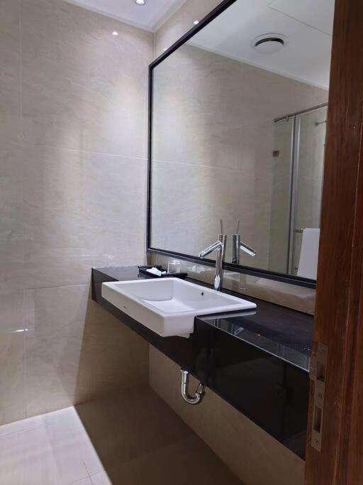 The Rixx Premium Apartment Thành Pho Ho Chí Minh Esterno foto