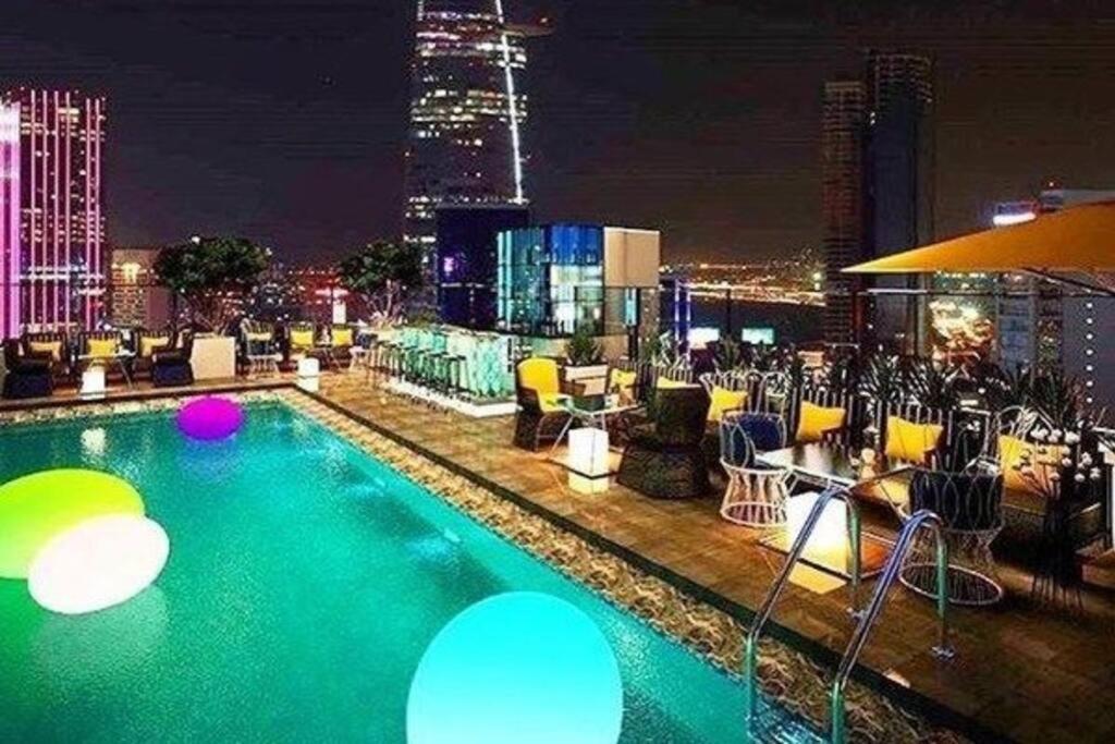 The Rixx Premium Apartment Thành Pho Ho Chí Minh Esterno foto